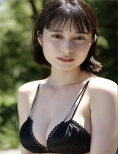 《隔壁日本的妻子电影》