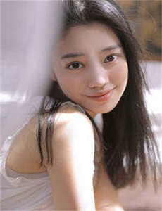 《水泽まお》