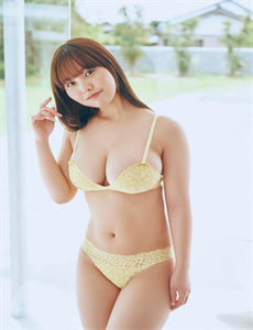 《女主被强啪的动漫视频》
